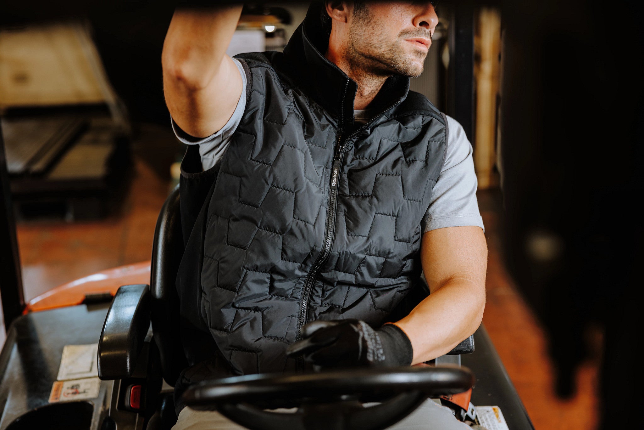 Reebok Mens Woven Padded Vest, Black (3)