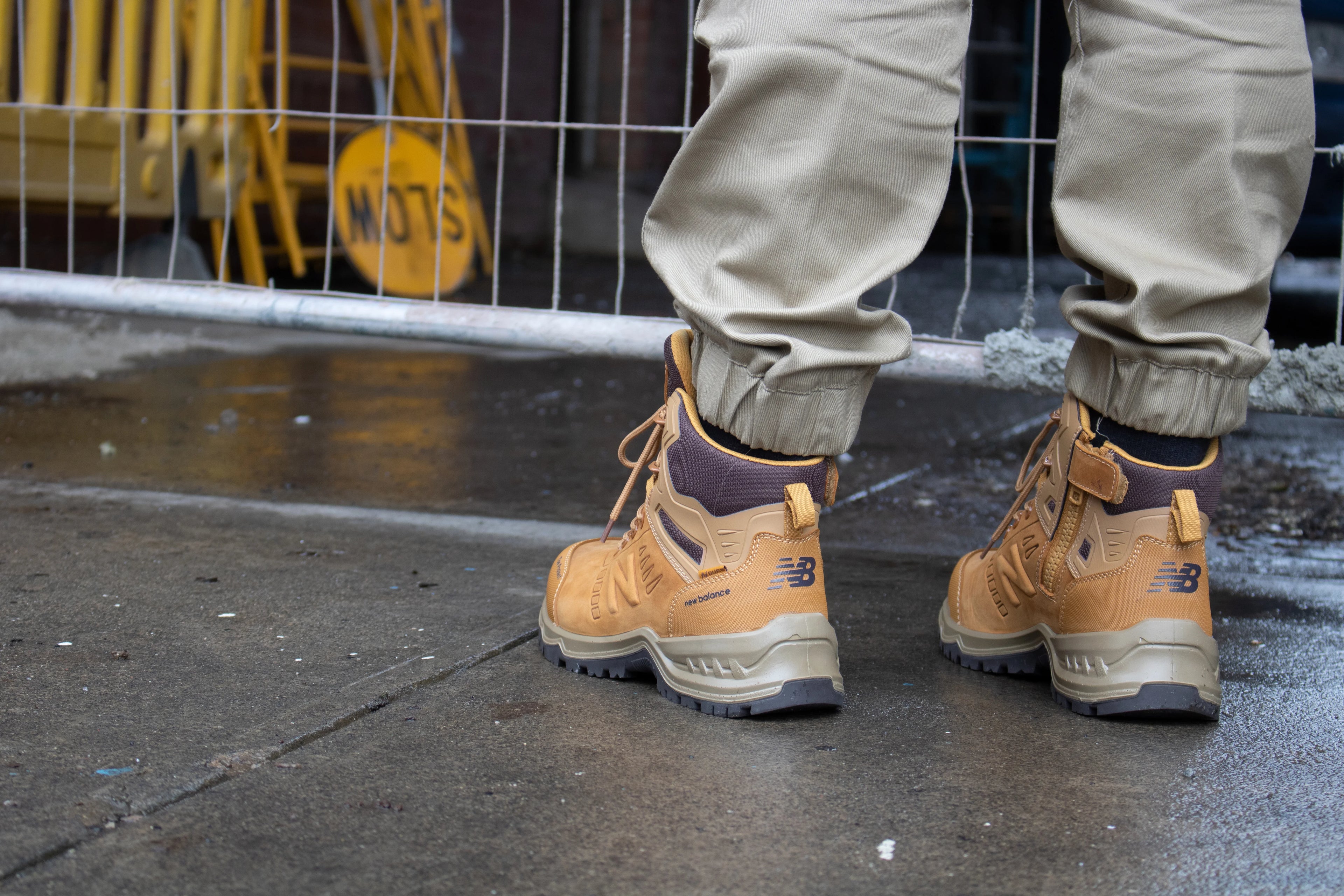 New Balance Calibre Safety Boots S3L FO HRO SR SC Wheat Width 2E (7)