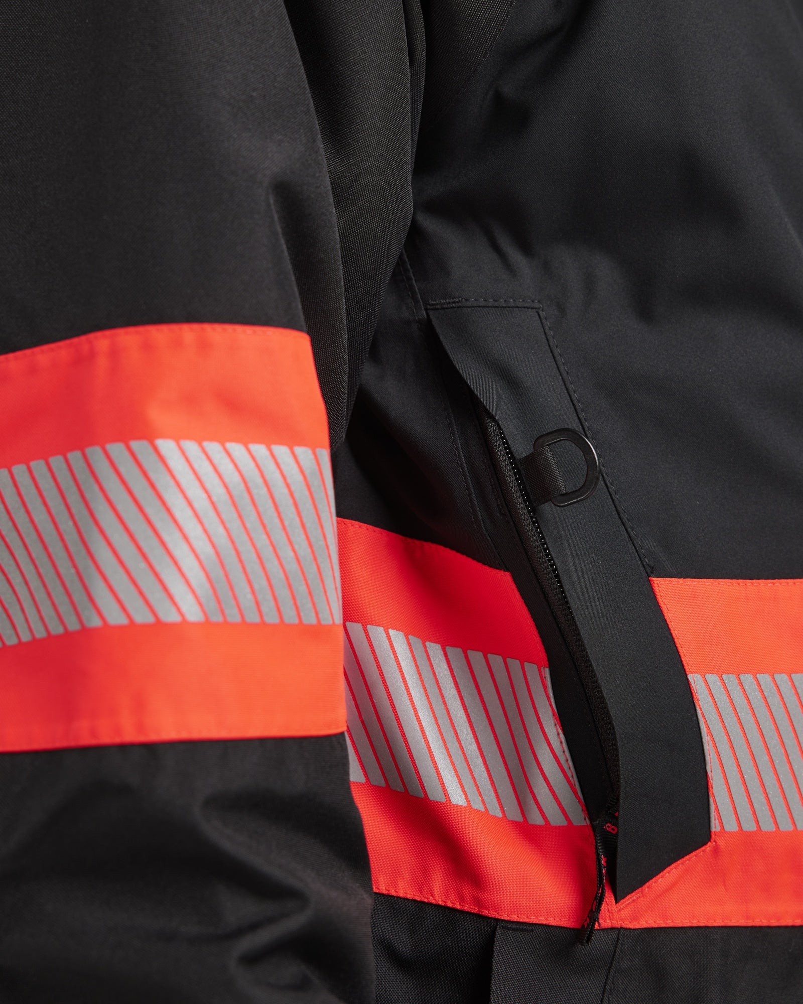 Blaklader High Vis Winter Parka, Black/High Vis Red (9)