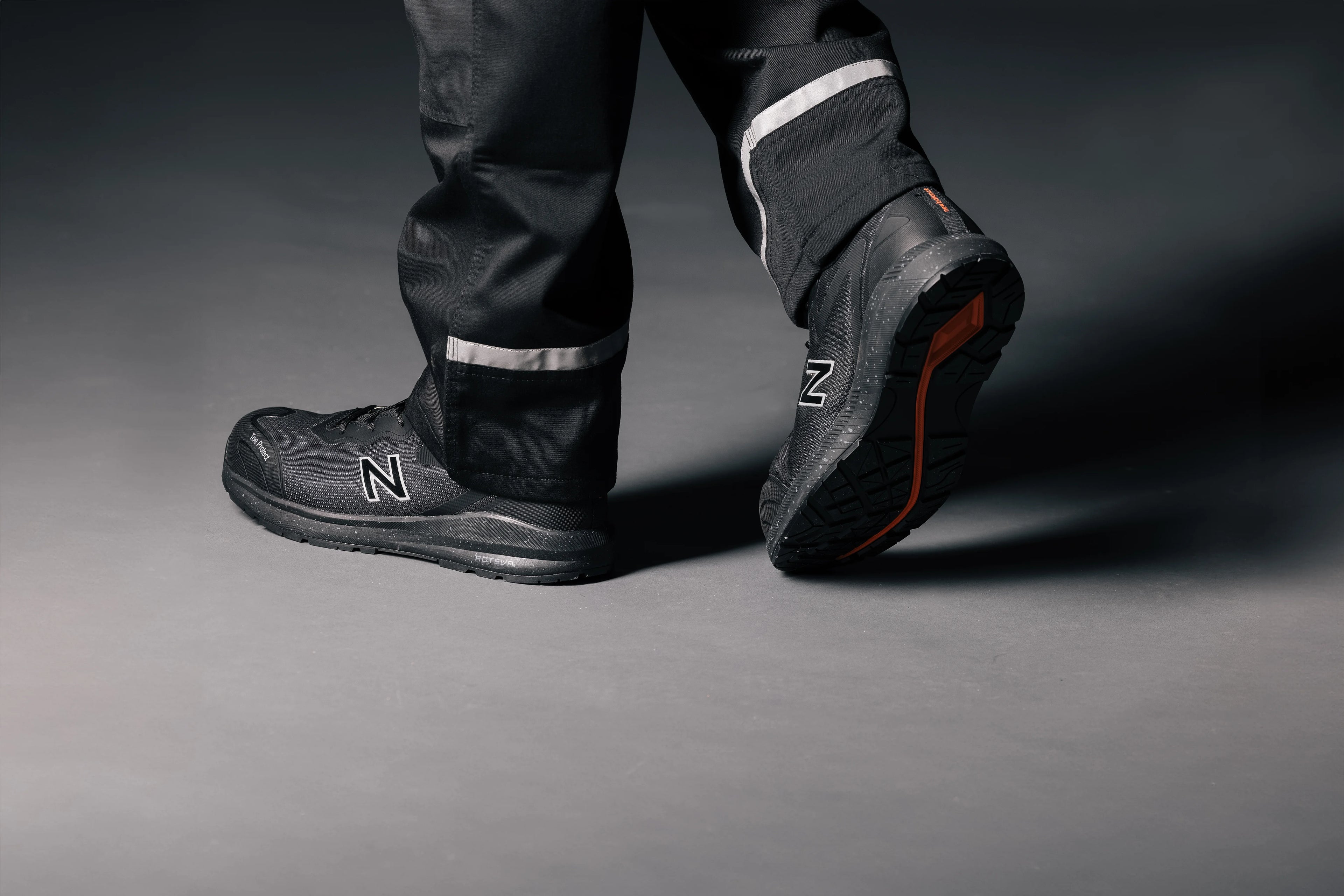 New Balance Logic Safety Shoes S1 PL SR FO HRO Black/orange (9)