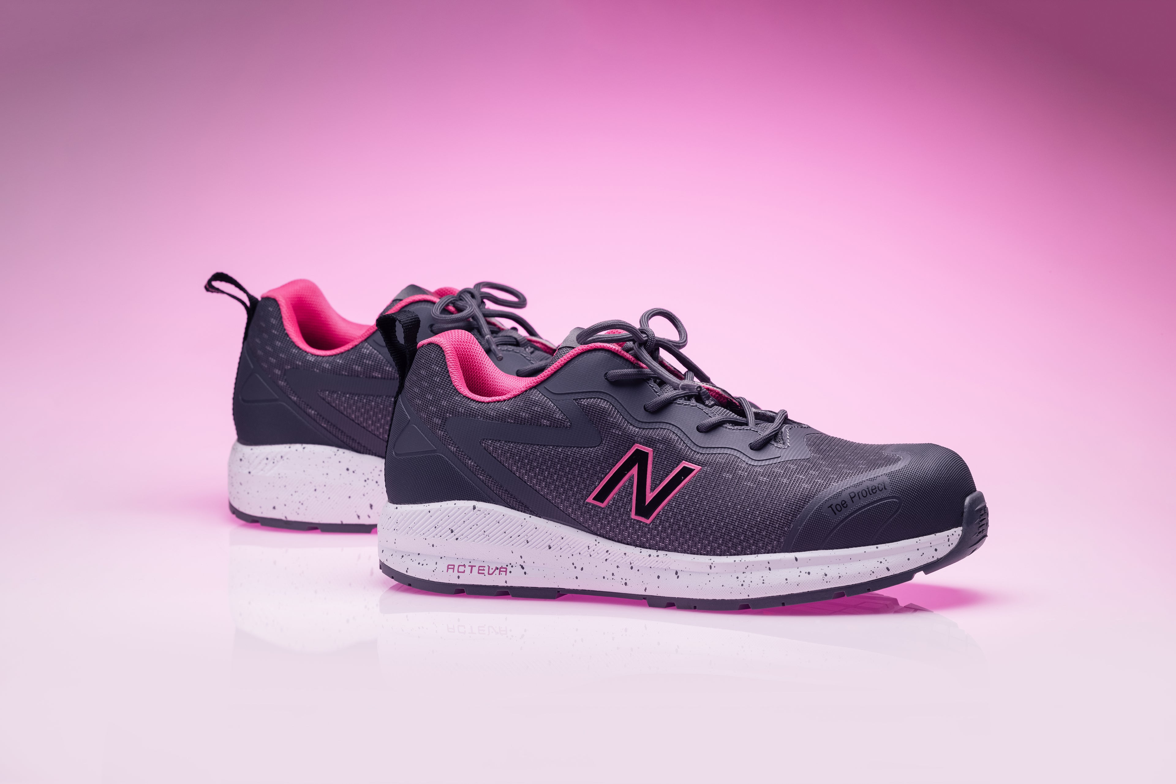 New Balance Logic Womens Safety Shoes S1 PL HRO SR FO Grey/pink (10)