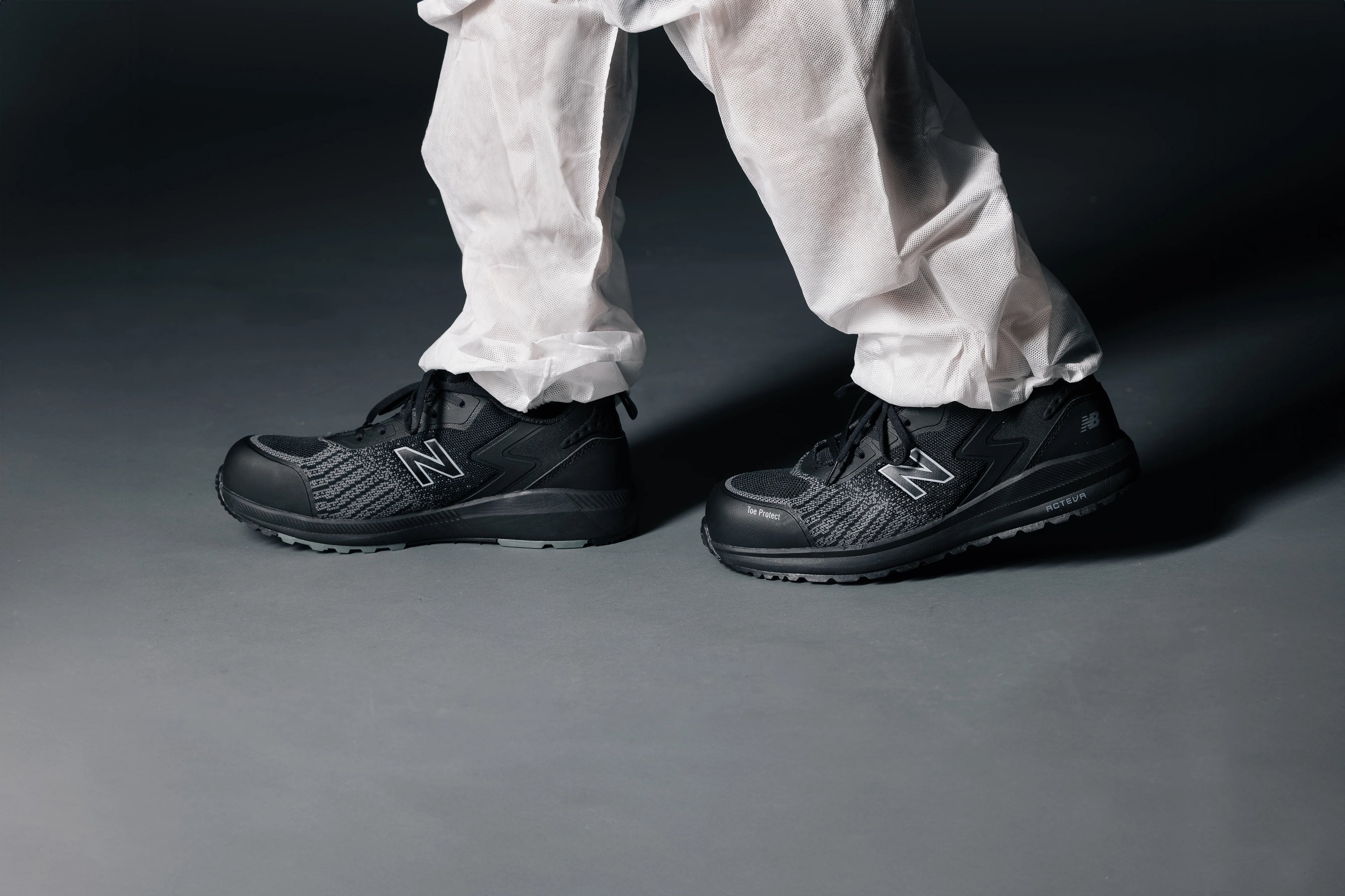 New Balance Speedware Safety Shoes S1 P SRC Black (12)
