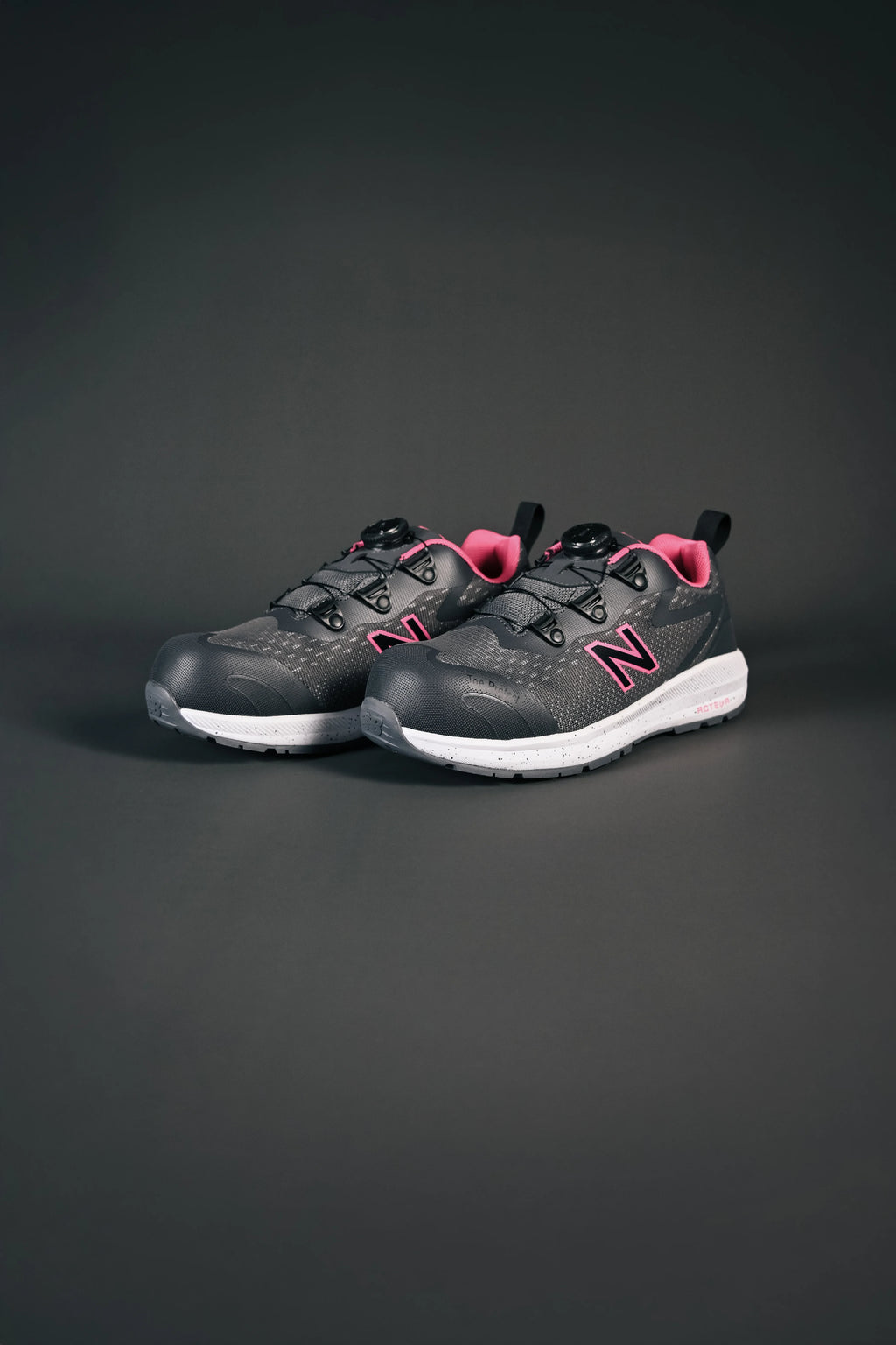 New Balance Logic Boa Womens Safety shoes S1 P, grey / pink (6)