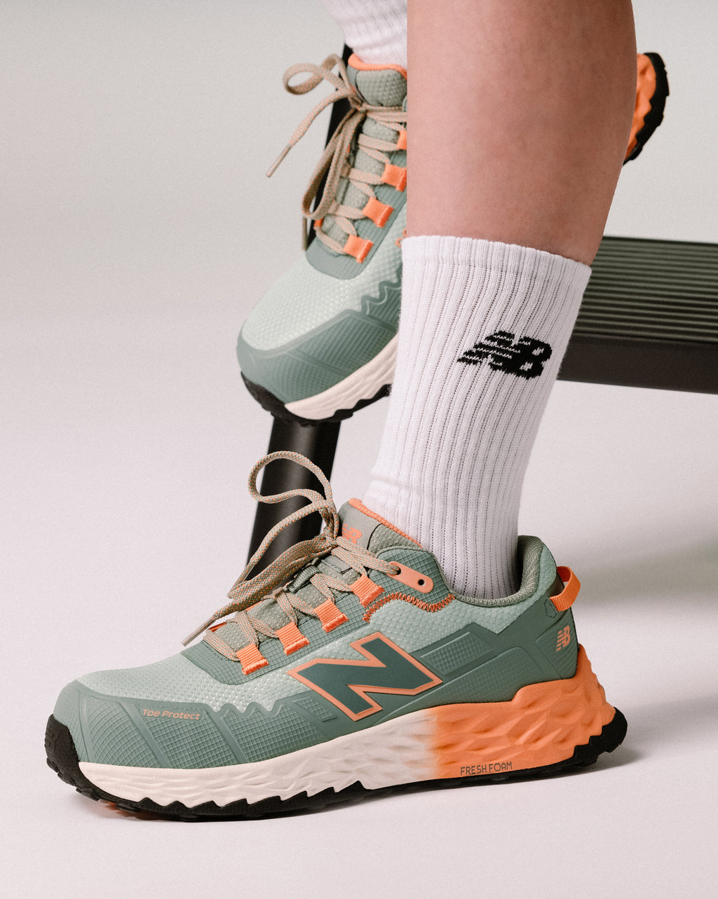 New Balance Cremorne Womens Safety shoes S3 L, aqua / pumpkin (22)