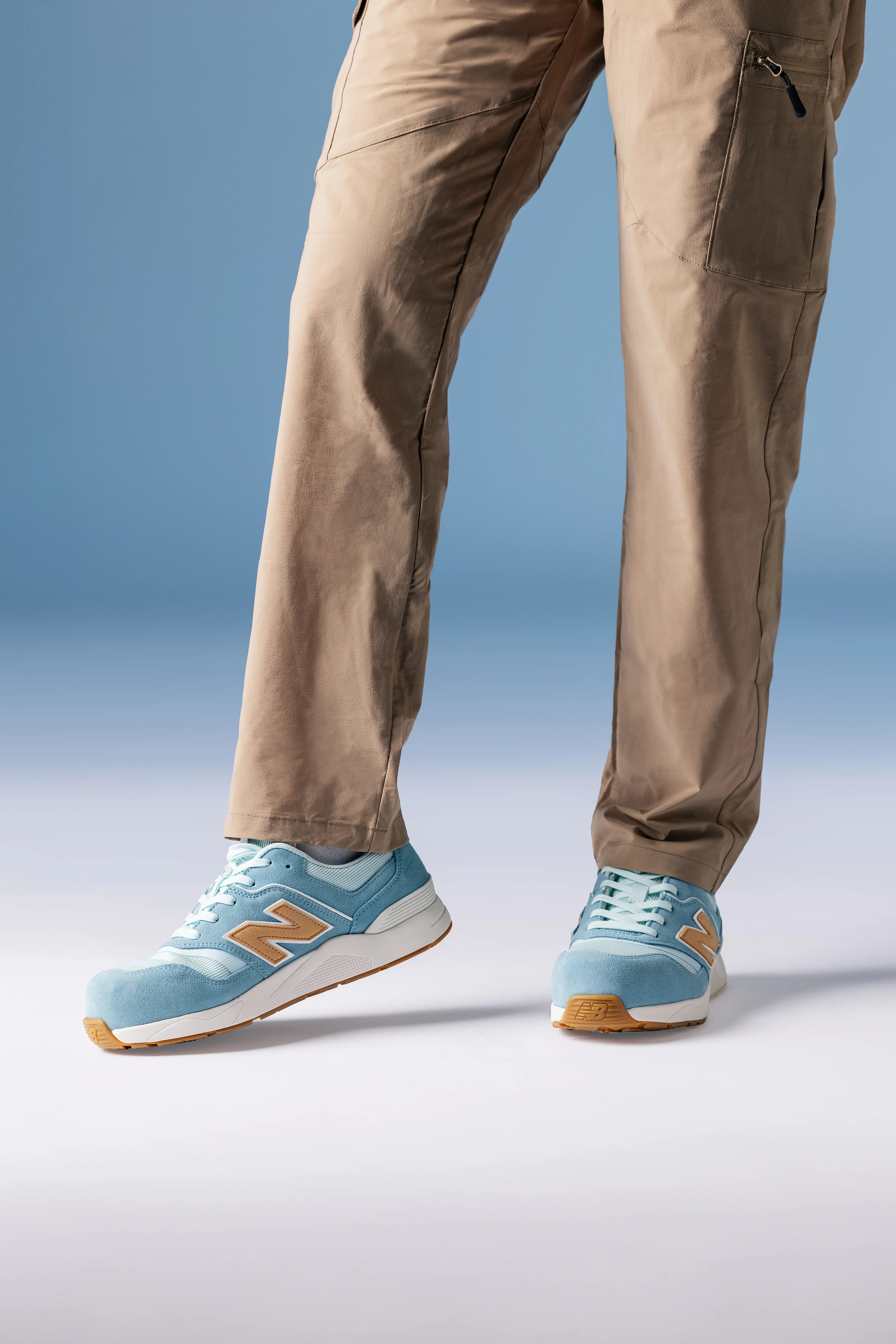 New Balance Elite Lite Womens Safety Shoe S1 PL HRO FO SC SR Milky Blue/orange (13)