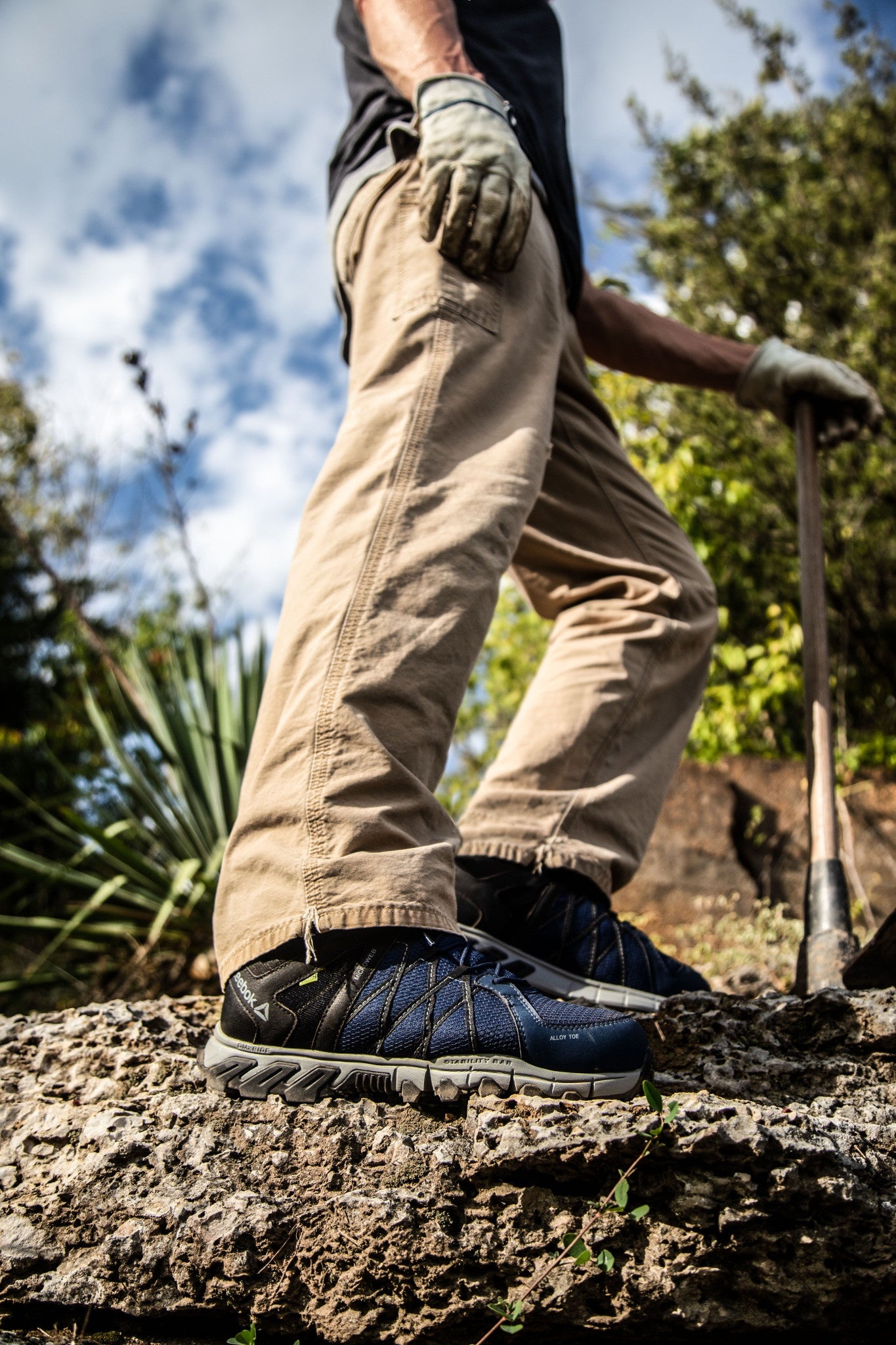 Reebok Trail Grip Safety Shoes S1P, Blue/Black (8)